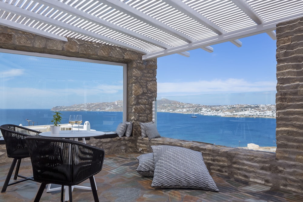 Mykonos No5 — Hotel rooms in Ornos, South Aegean