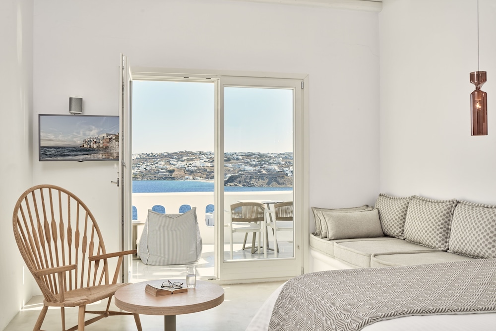 Mykonos No5 — Hotel rooms in Ornos, South Aegean