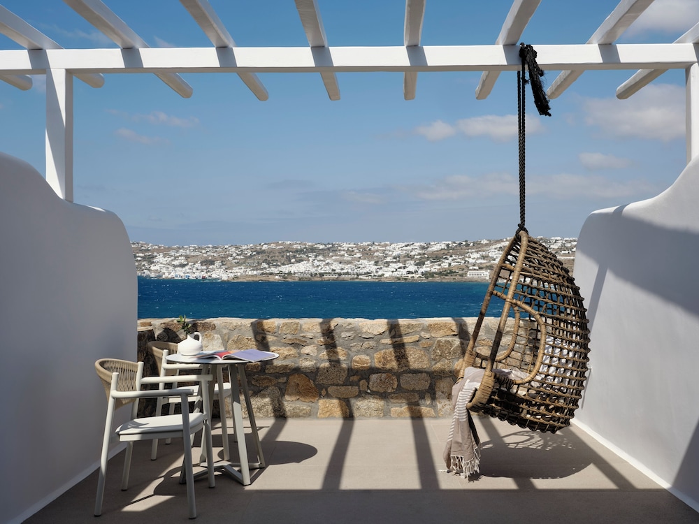 Mykonos No5 — Hotel rooms in Ornos, South Aegean