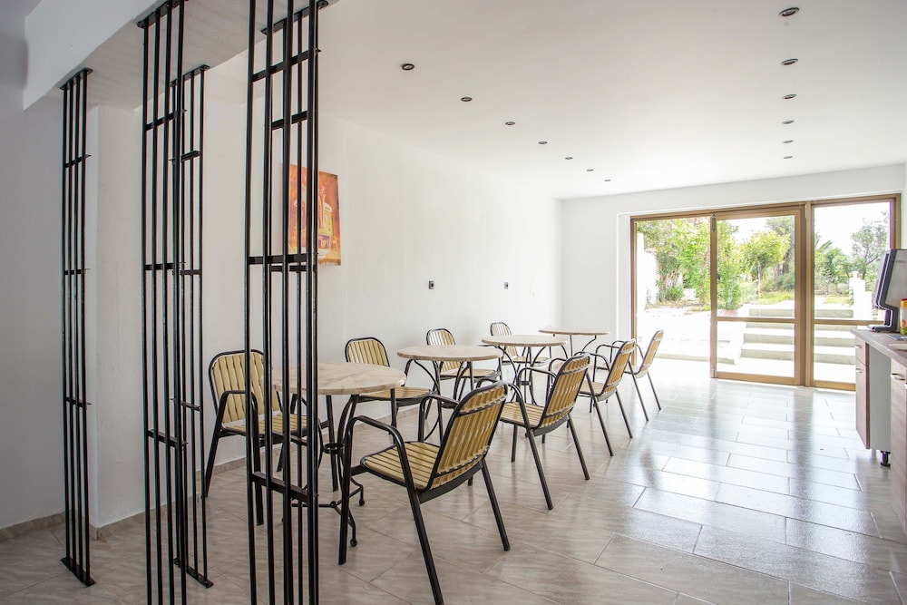 Nikos BnB — Restaurant & bars in Faliraki, South Aegean
