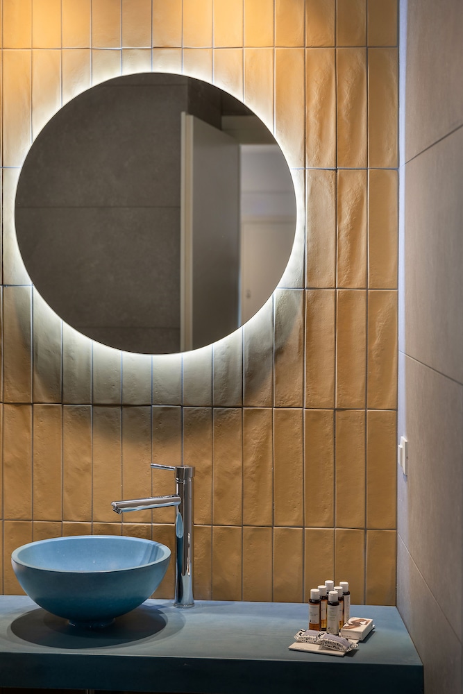 Secret View Hotel — Hotel rooms in Oia, South Aegean