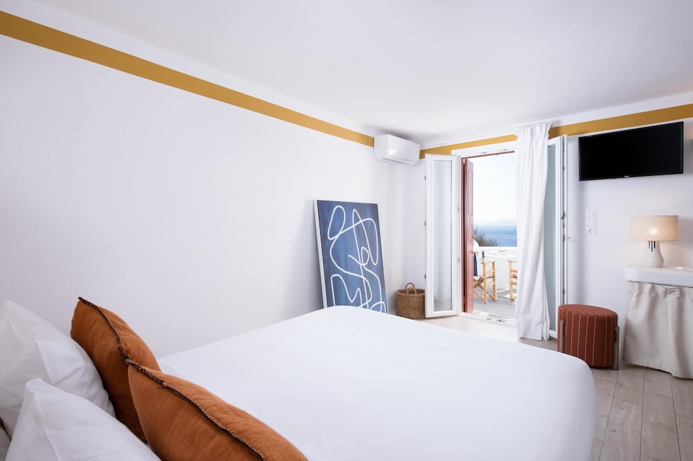 Hotel Tagoo — Hotel rooms in Mykonos Town, South Aegean