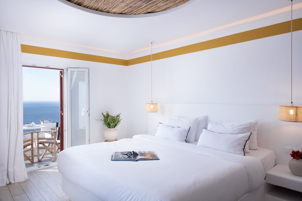 Hotel Tagoo — Hotel rooms in Mykonos Town, South Aegean
