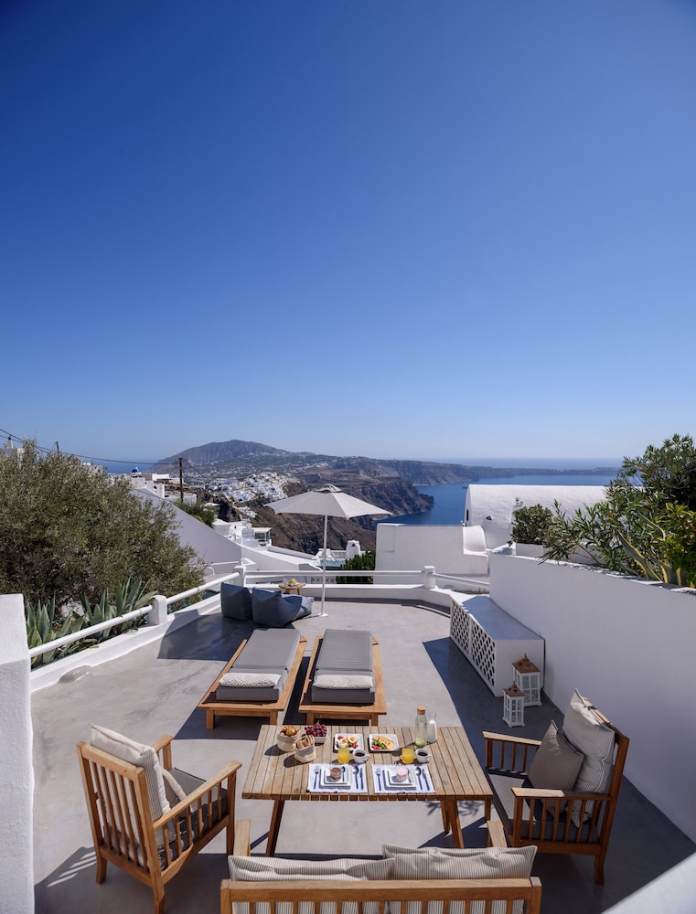 Senses Suites — Attractions in the area in Imerovigli, South Aegean