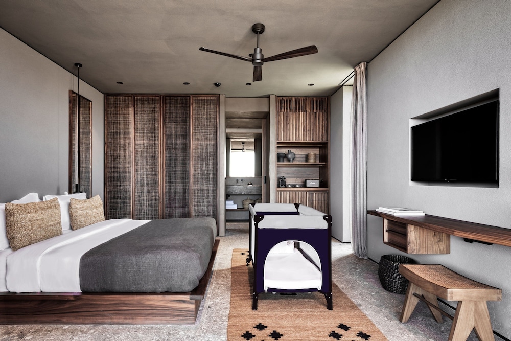 Domes Zeen Chania, a Luxury Collection Resort, Crete — Hotel rooms in Chania