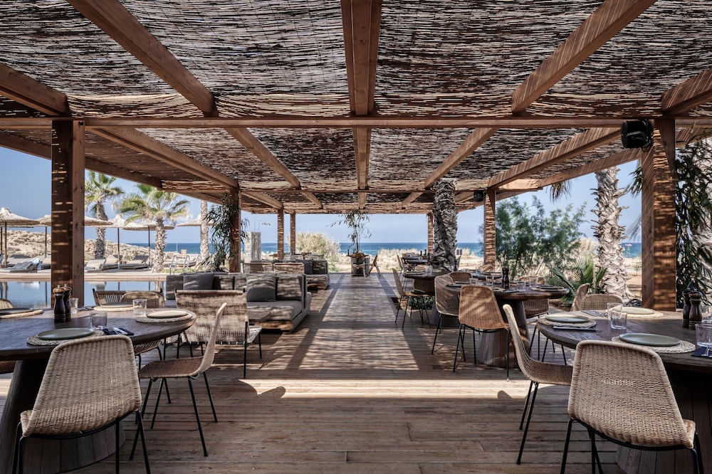 Domes Zeen Chania, a Luxury Collection Resort, Crete — Restaurant & bars in Chania
