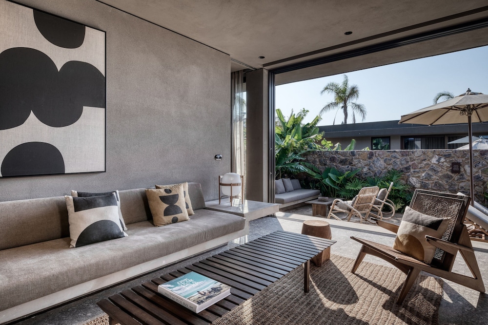 Domes Zeen Chania, a Luxury Collection Resort, Crete — Hotel rooms in Chania