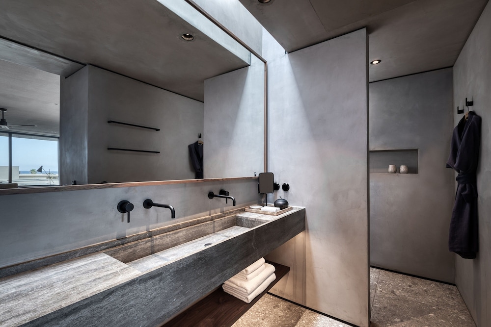 Domes Zeen Chania, a Luxury Collection Resort, Crete — Hotel rooms in Chania