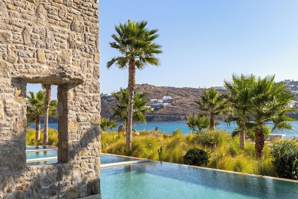 Aeonic Suites and Spa — Swimming pool in Ornos, South Aegean