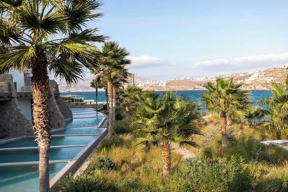 Aeonic Suites and Spa — Swimming pool in Ornos, South Aegean