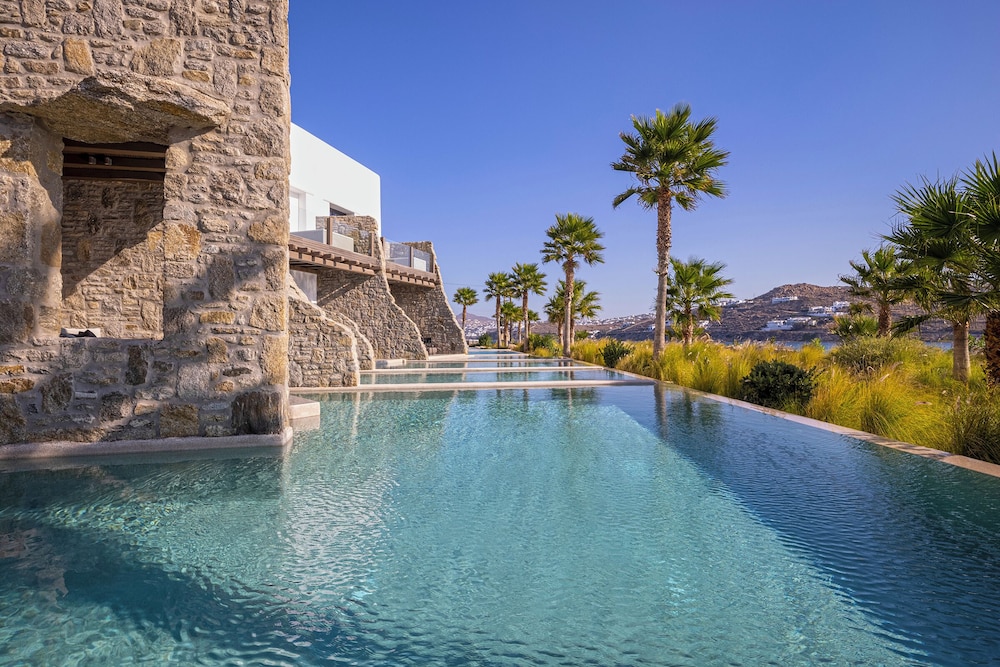 Aeonic Suites and Spa — Swimming pool in Ornos, South Aegean