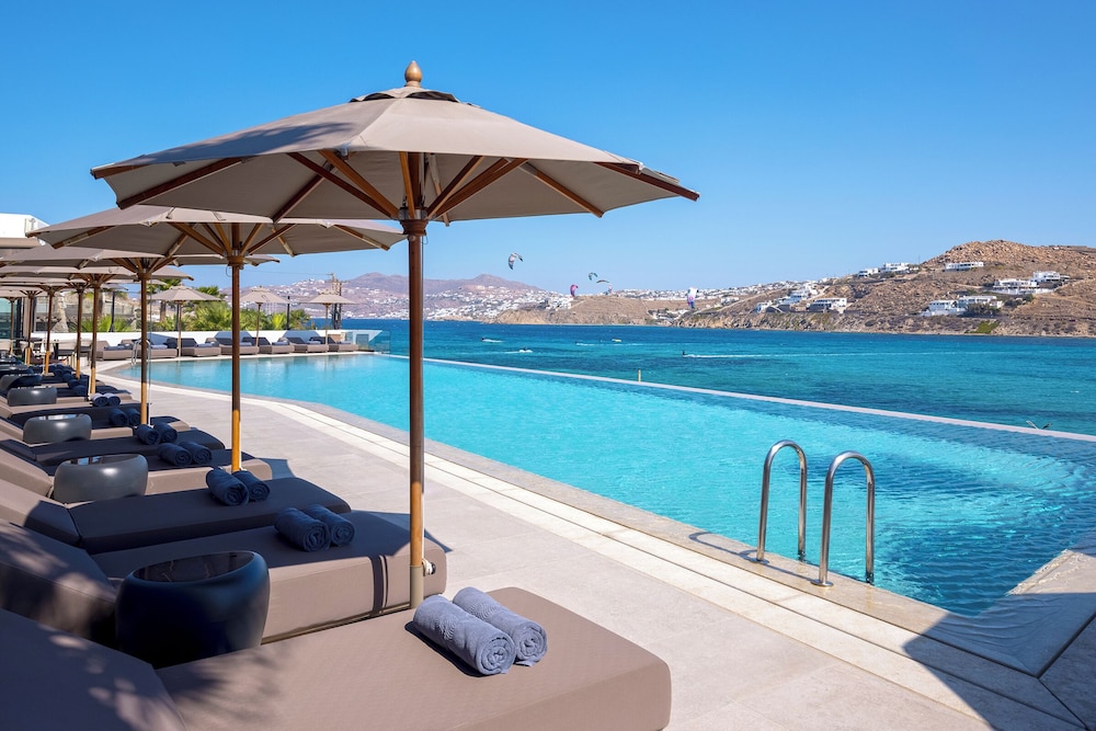 Aeonic Suites and Spa — Swimming pool in Ornos, South Aegean
