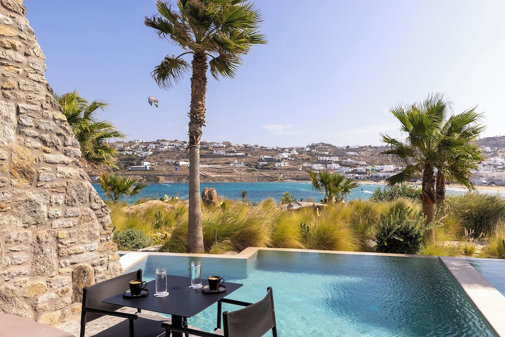 Aeonic Suites and Spa — Swimming pool in Ornos, South Aegean