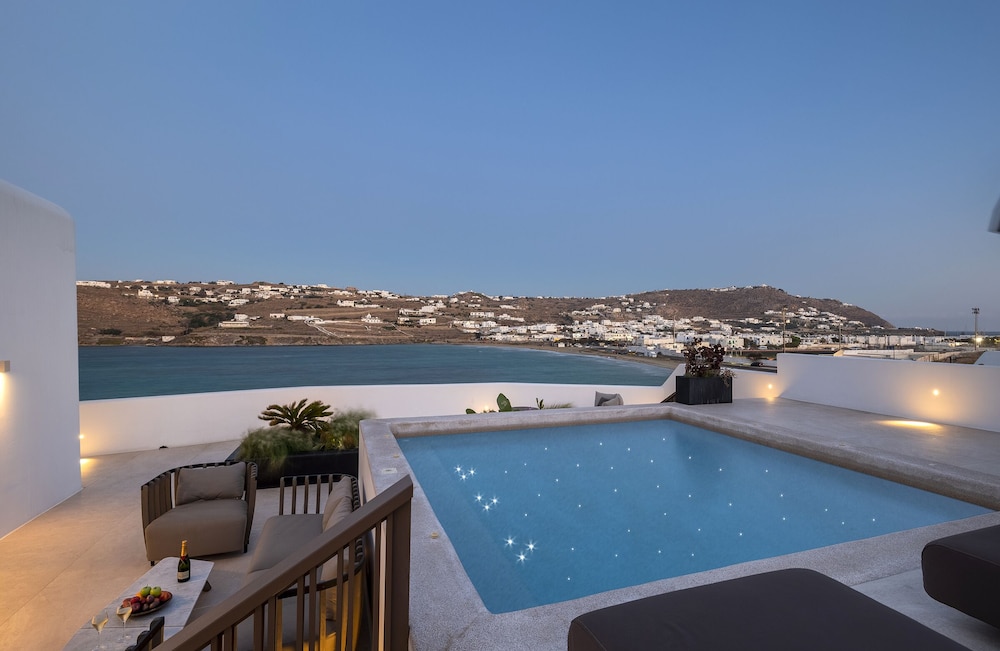 Aeonic Suites and Spa — Swimming pool in Ornos, South Aegean