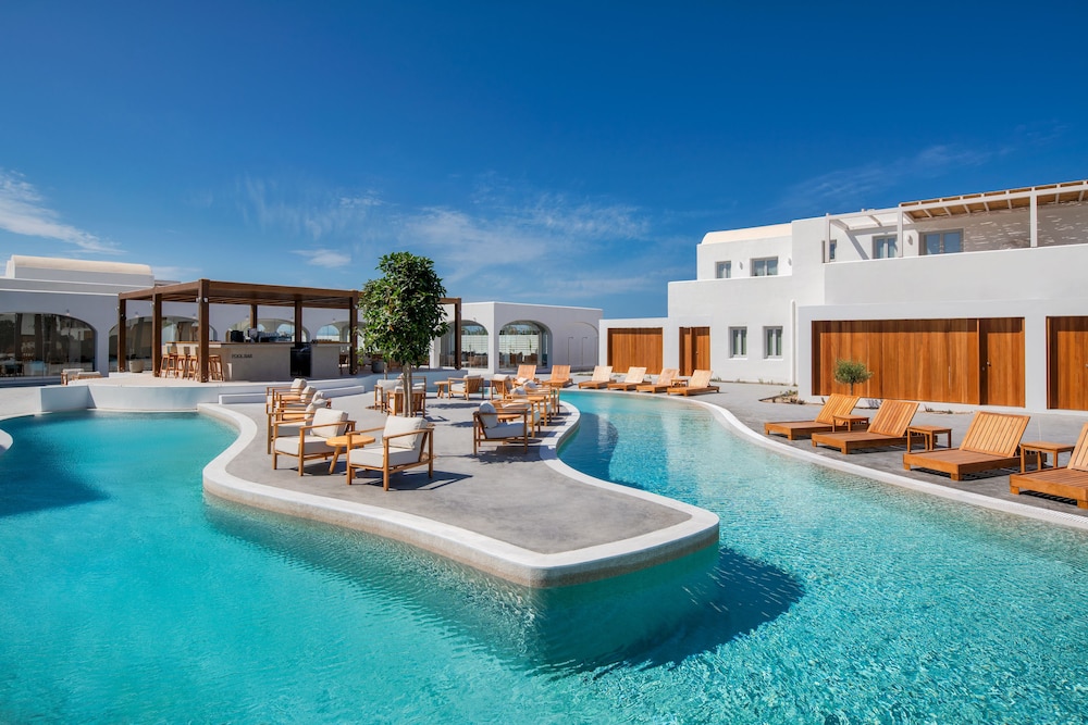 Meltemi Blu - Adults Only — Swimming pool in Perissa, South Aegean
