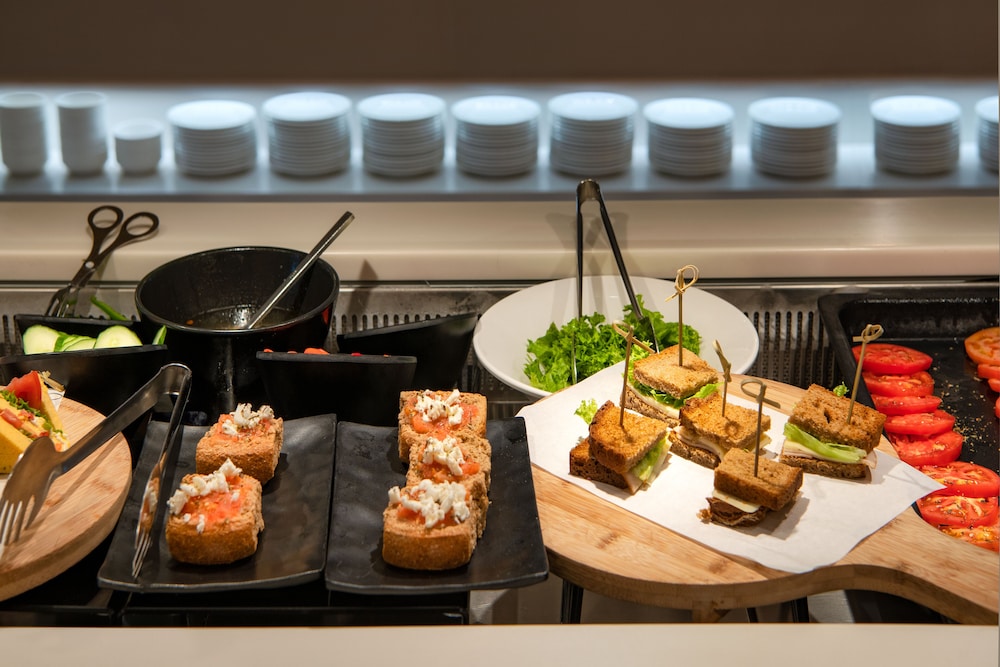 Meltemi Blu - Adults Only — Restaurant & bars in Perissa, South Aegean