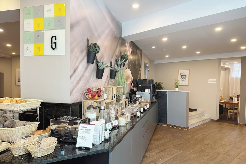 Garner Hotel Stuttgart - Zuffenhausen by IHG — Restaurant & bars in Stuttgart, Baden-Wurttemberg