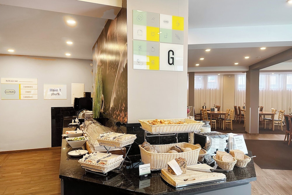 Garner Hotel Stuttgart - Zuffenhausen by IHG — Restaurant & bars in Stuttgart, Baden-Wurttemberg