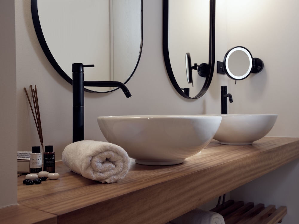 Contessina Suites and Spa — Rooms in Tsilivi, Ionian Islands