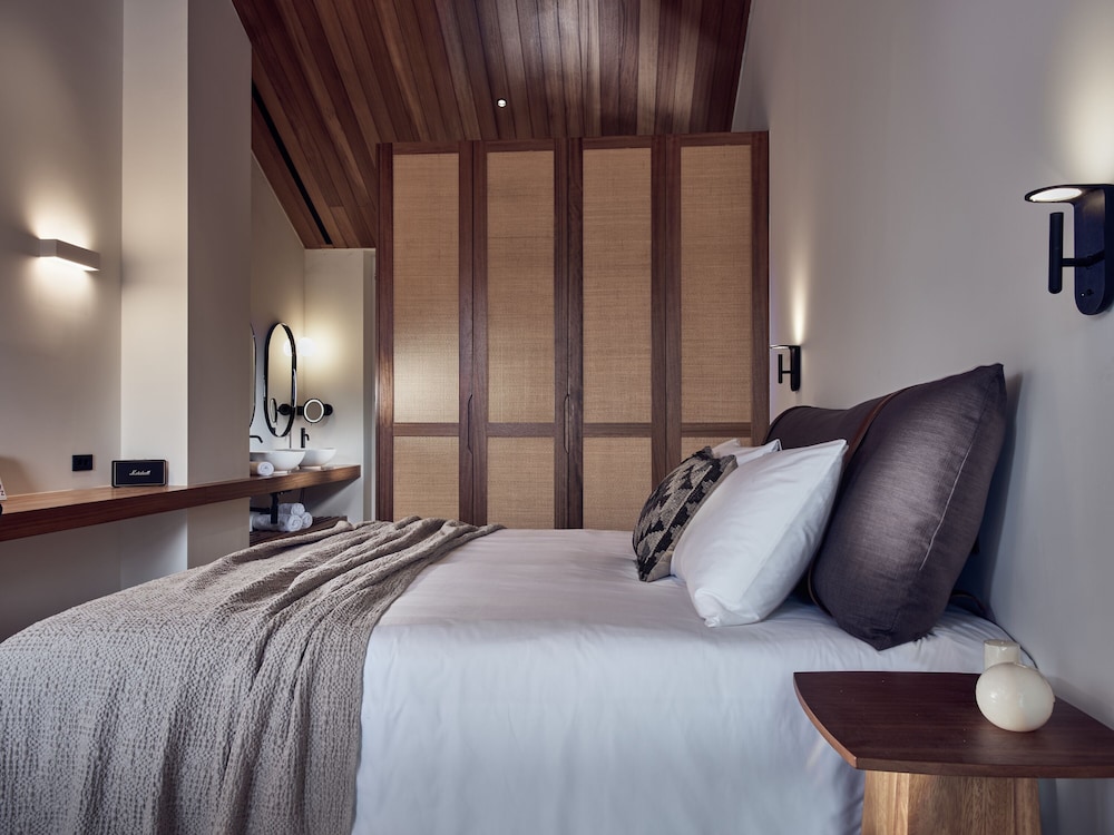 Contessina Suites and Spa — Rooms in Tsilivi, Ionian Islands