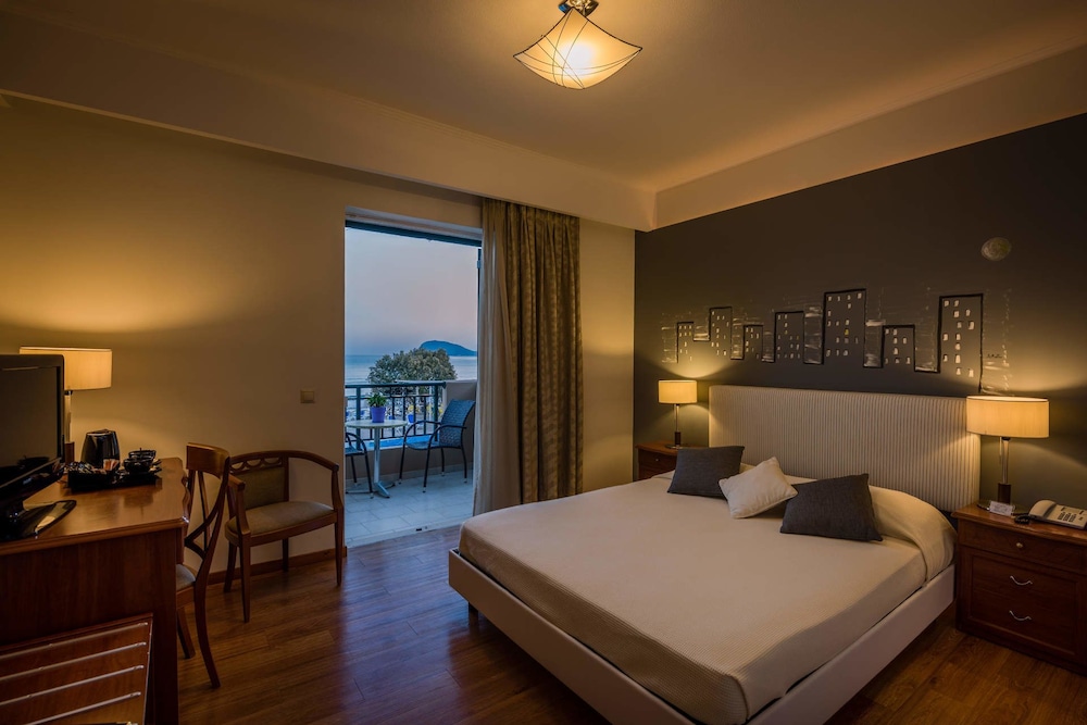 Mediterranean Beach Resort — Hotel rooms in Laganas, Ionian Islands
