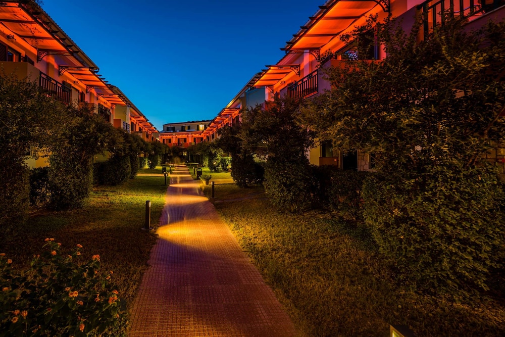 Mediterranean Beach Resort — Hotel building in Laganas, Ionian Islands