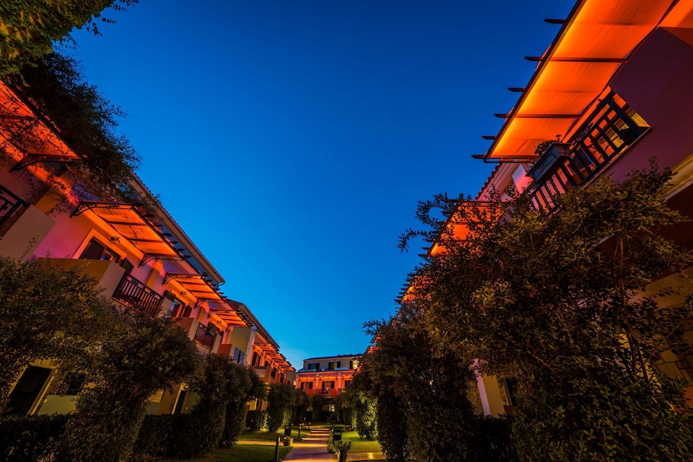 Mediterranean Beach Resort — Hotel building in Laganas, Ionian Islands