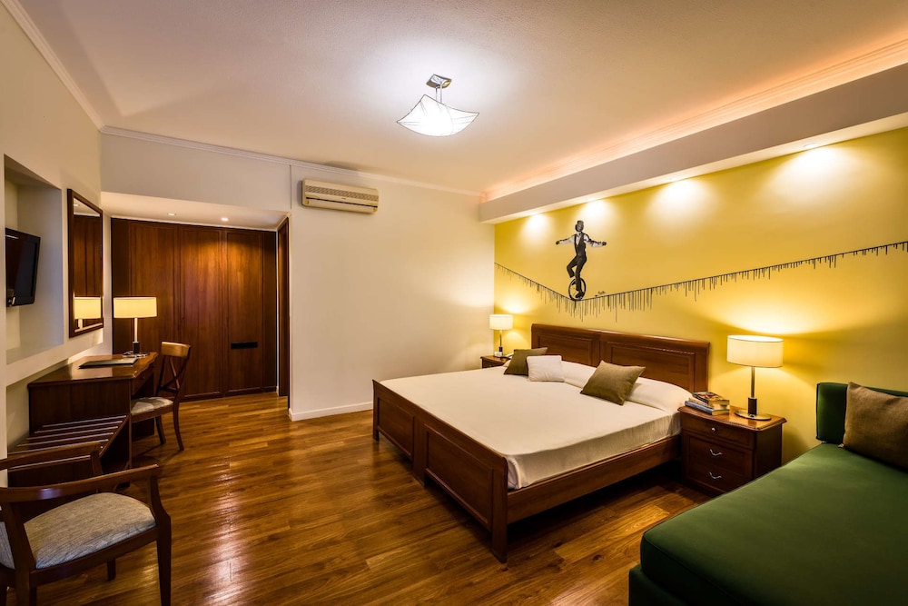 Mediterranean Beach Resort — Hotel rooms in Laganas, Ionian Islands