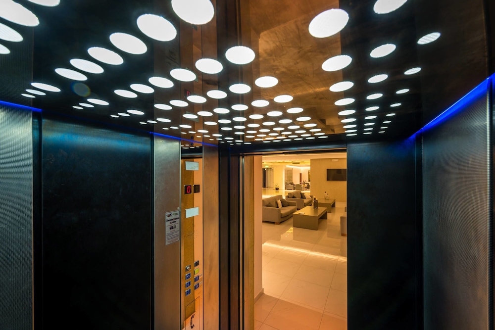 Mediterranean Beach Resort — Hotel building in Laganas, Ionian Islands