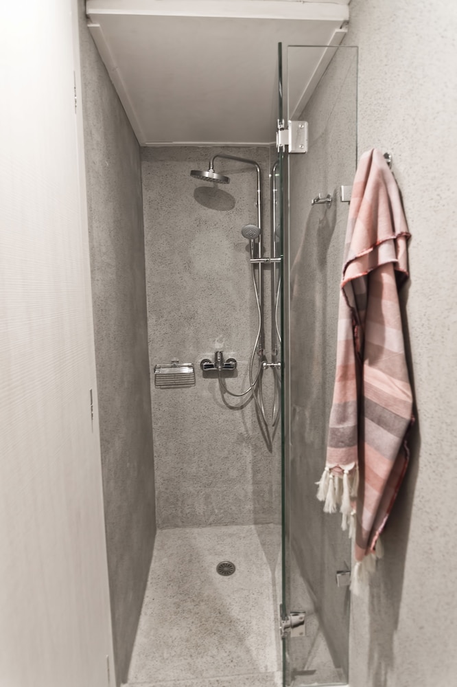 Lindos Comfy Suites — Hotel rooms in Lindos, South Aegean