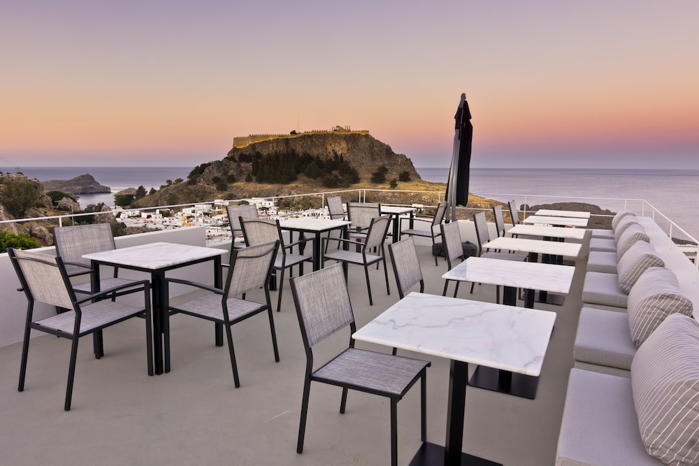 Lindos Comfy Suites — Restaurant & bars in Lindos, South Aegean