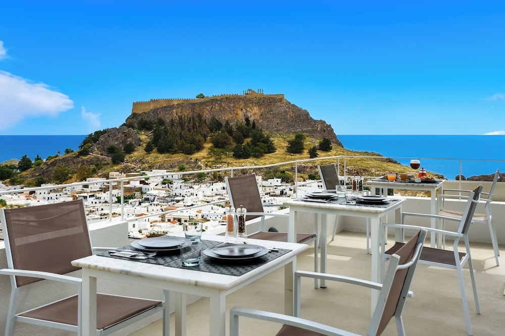 Lindos Comfy Suites — Restaurant & bars in Lindos, South Aegean