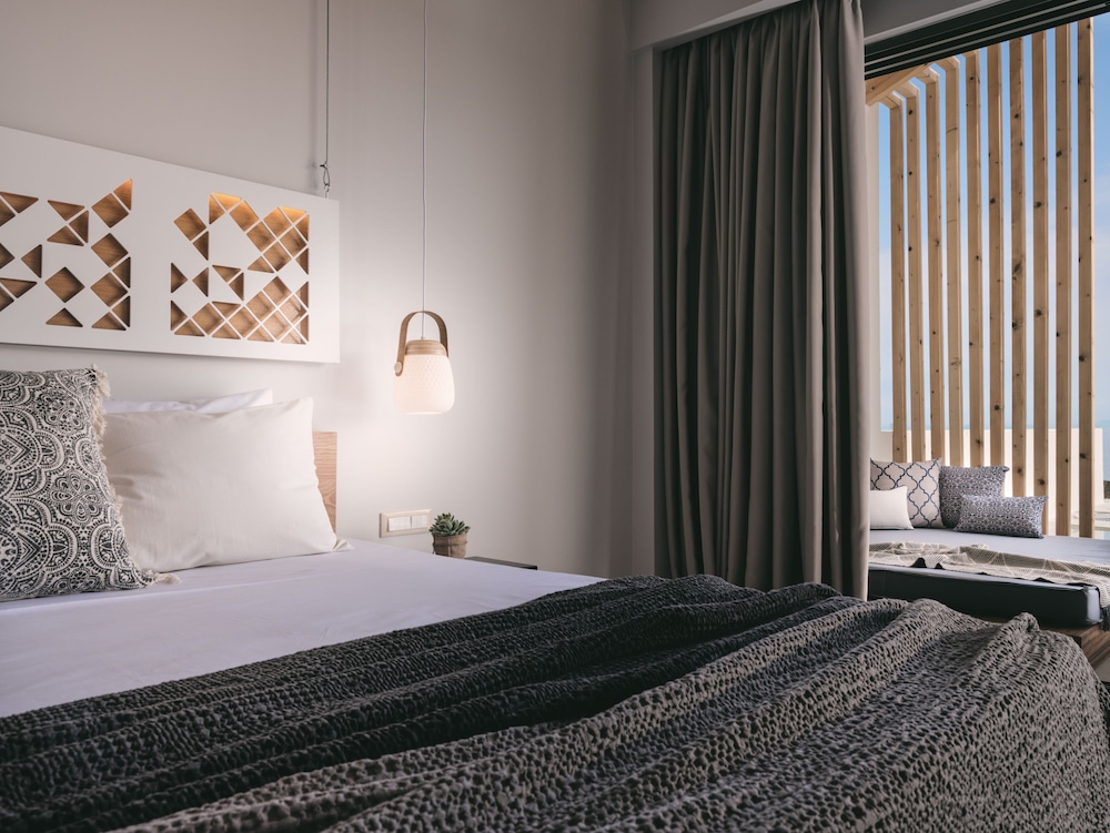 St. John Suites - Adults Only Zakynthos — Hotel rooms in Tsilivi, Ionian Islands
