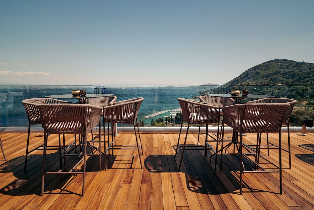 Angsana Corfu Resort & Spa — Restaurant & bars in Benitses, Ionian Islands