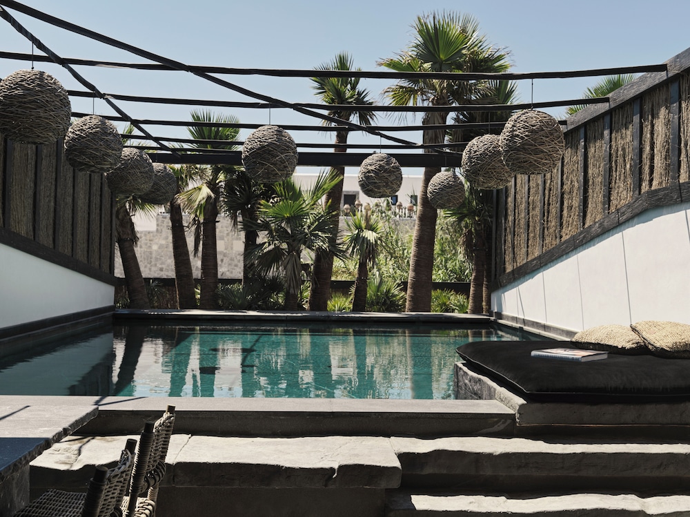 O by Myconian, Mykonos, a Member of Design Hotels — Swimming pool in Ornos, South Aegean