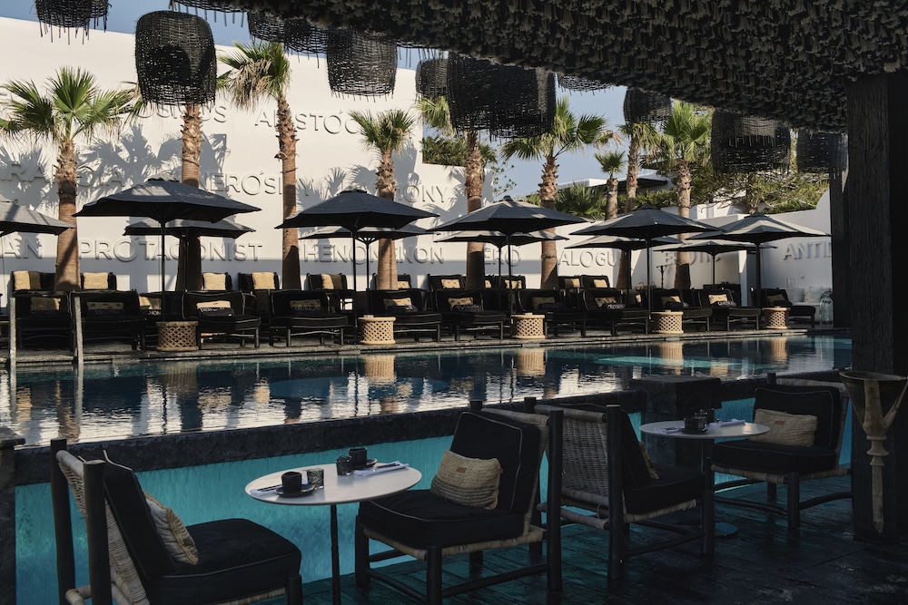 O by Myconian, Mykonos, a Member of Design Hotels — Swimming pool in Ornos, South Aegean