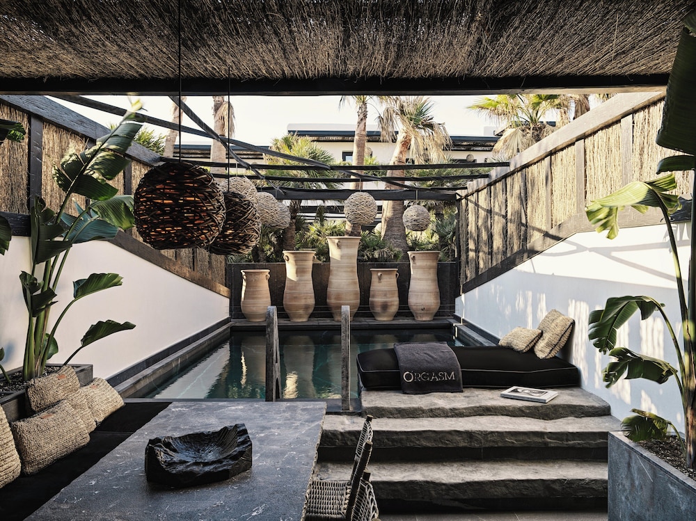 O by Myconian, Mykonos, a Member of Design Hotels — Swimming pool in Ornos, South Aegean
