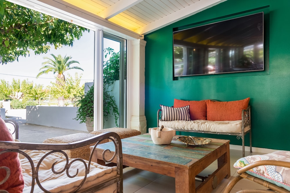 Hotel Sirocco - Adults Only — Hotel rooms in Kalamaki (Zakynthos), Ionian Islands