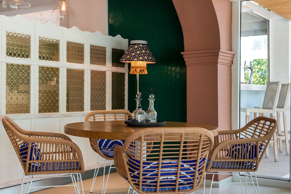 Hotel Sirocco - Adults Only — Restaurant & bars in Kalamaki (Zakynthos), Ionian Islands