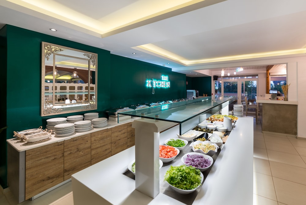 Hotel Sirocco - Adults Only — Restaurant & bars in Kalamaki (Zakynthos), Ionian Islands