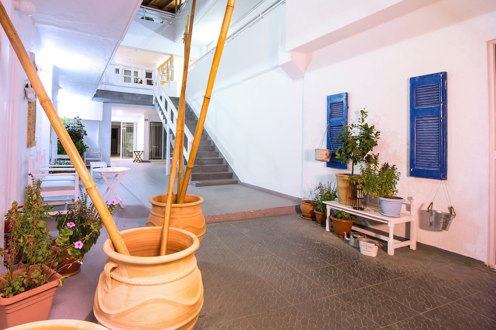 Tinas Plus Hotel — Hotel building in Faliraki, South Aegean