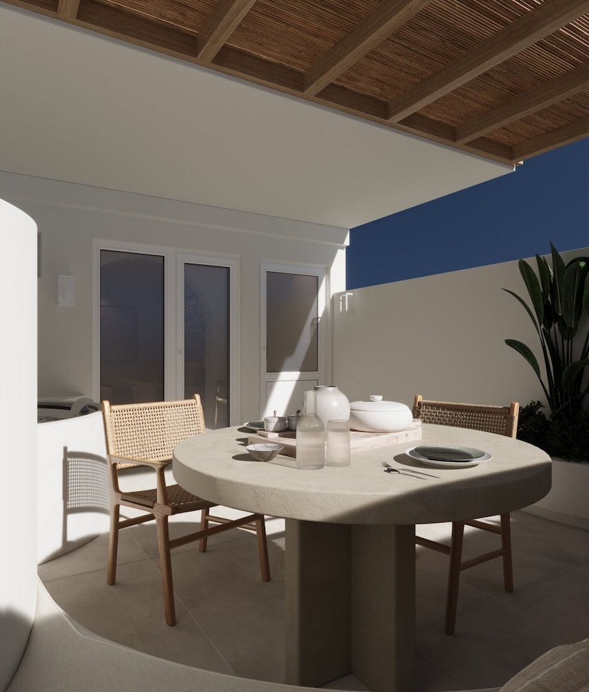 Tinas Plus Hotel — Restaurant & bars in Faliraki, South Aegean