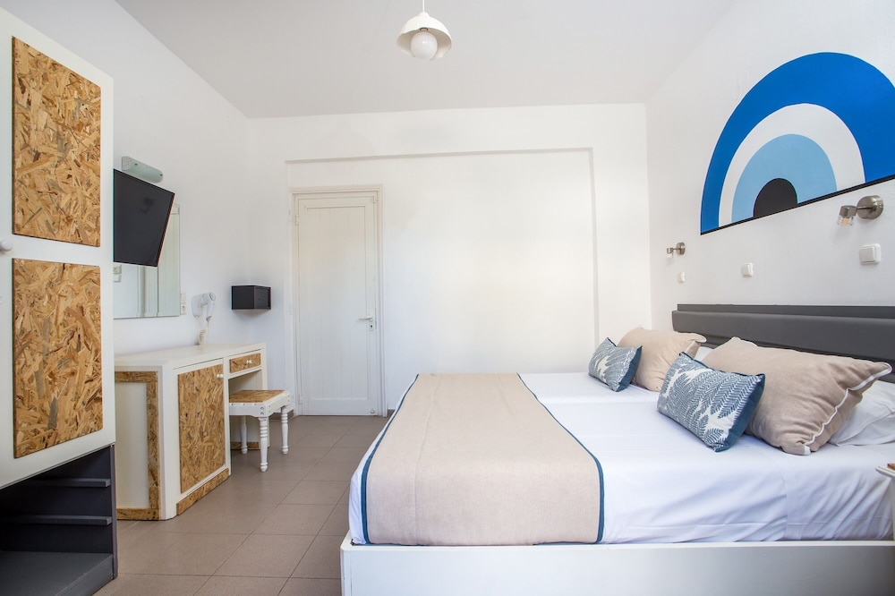 Tinas Plus Hotel — Hotel rooms in Faliraki, South Aegean