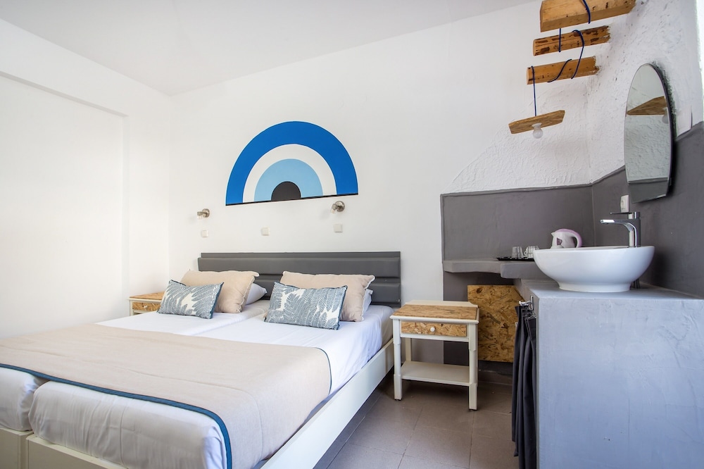 Tinas Plus Hotel — Hotel rooms in Faliraki, South Aegean