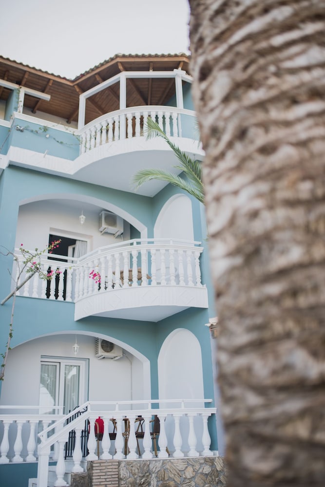 Zante Calinica Hotel — Hotel building in Tsilivi, Ionian Islands