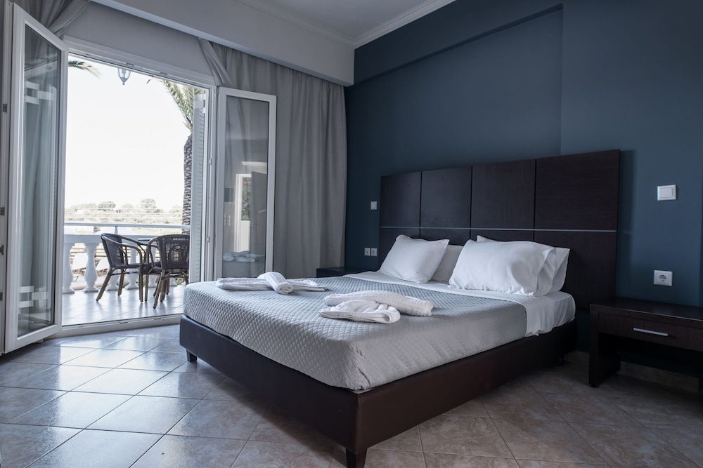 Zante Calinica Hotel — Hotel rooms in Tsilivi, Ionian Islands