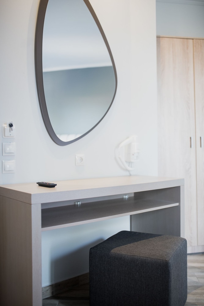 Zante Calinica Hotel — Hotel rooms in Tsilivi, Ionian Islands