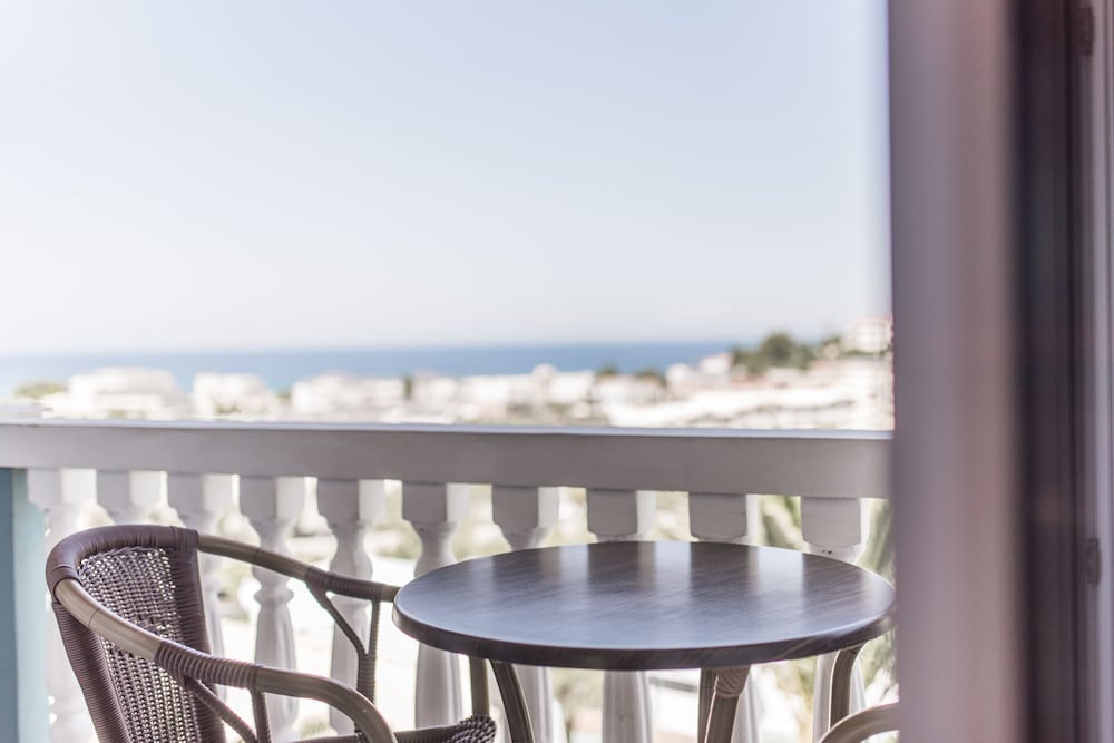 Zante Calinica Hotel — Hotel rooms in Tsilivi, Ionian Islands