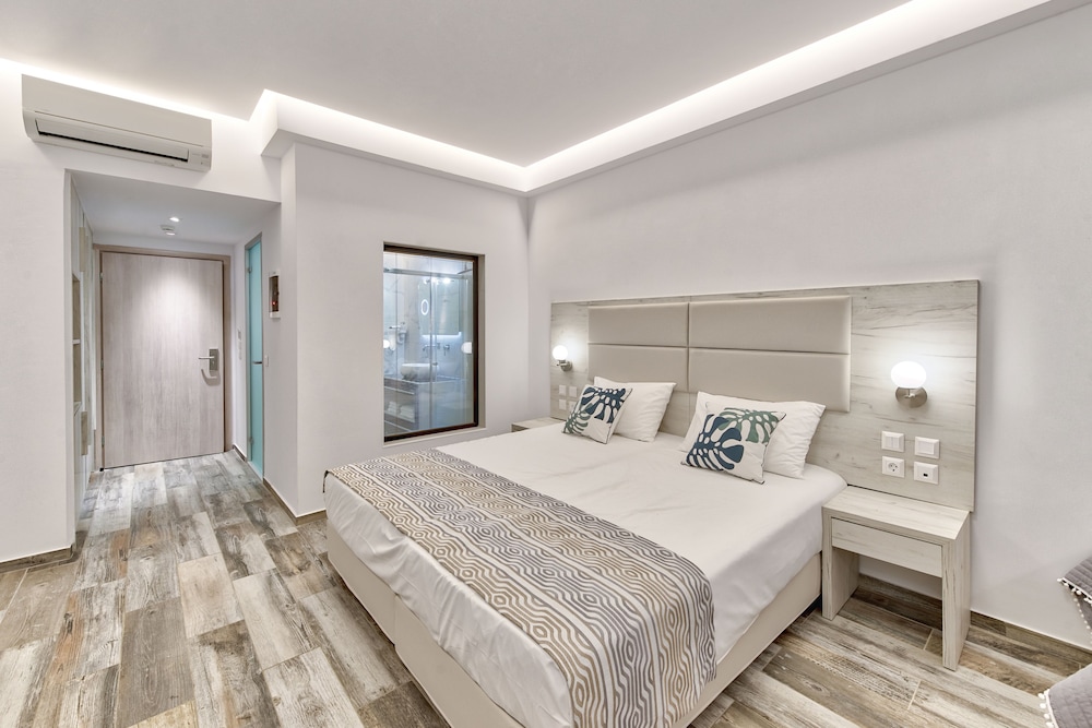 Mandala Seafront Suites — Hotel rooms in Laganas, Ionian Islands