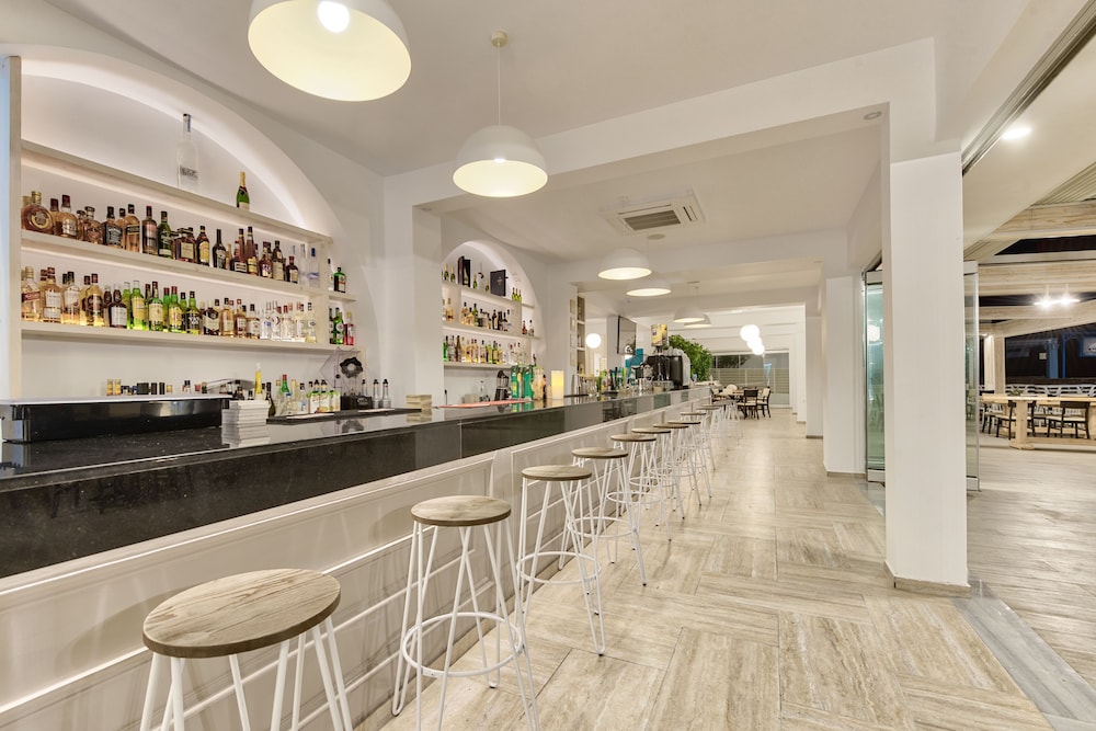 Mandala Seafront Suites — Restaurant & bars in Laganas, Ionian Islands
